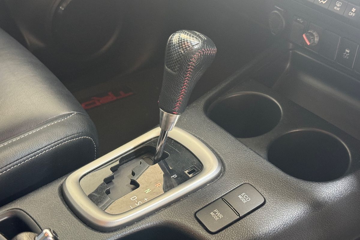 2017 Toyota Hilux SR5 GUN126R 4X4