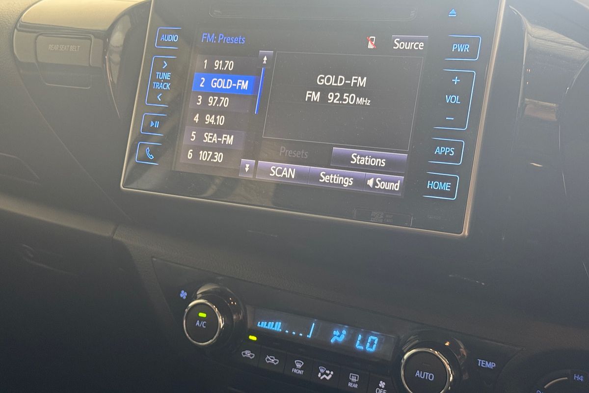 2017 Toyota Hilux SR5 GUN126R 4X4