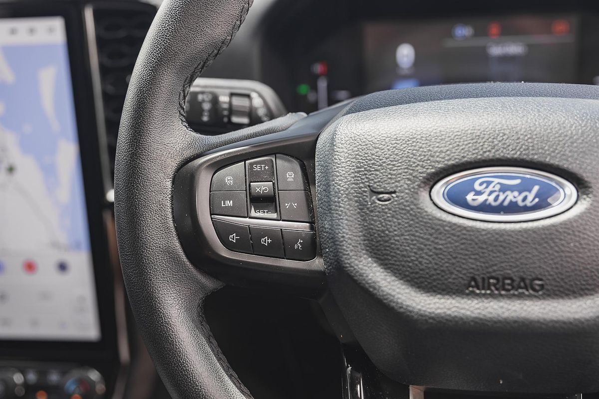 2023 Ford Everest Sport