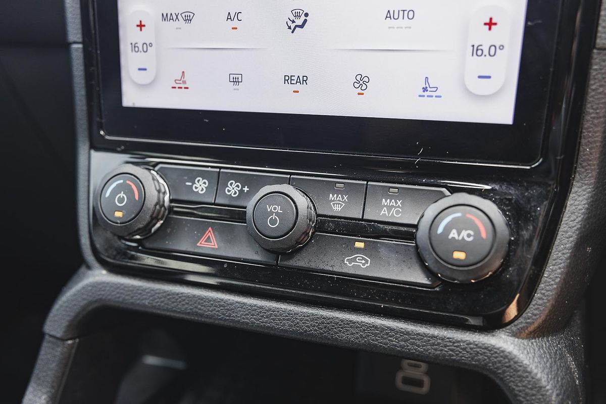 2023 Ford Everest Sport