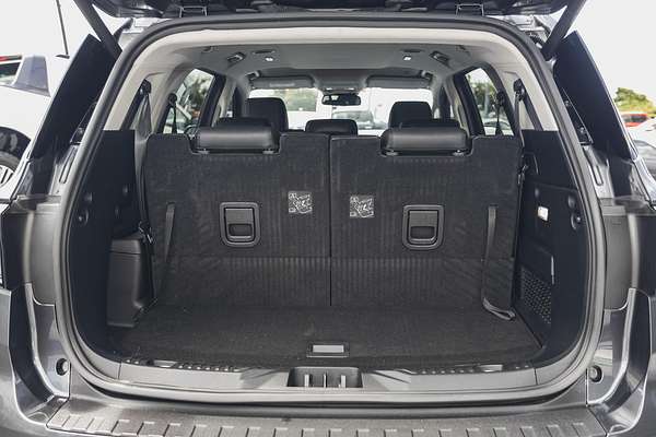 2023 Ford Everest Sport