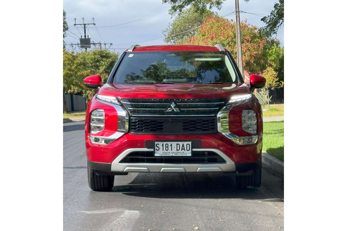 2022 Mitsubishi Outlander LS ZM