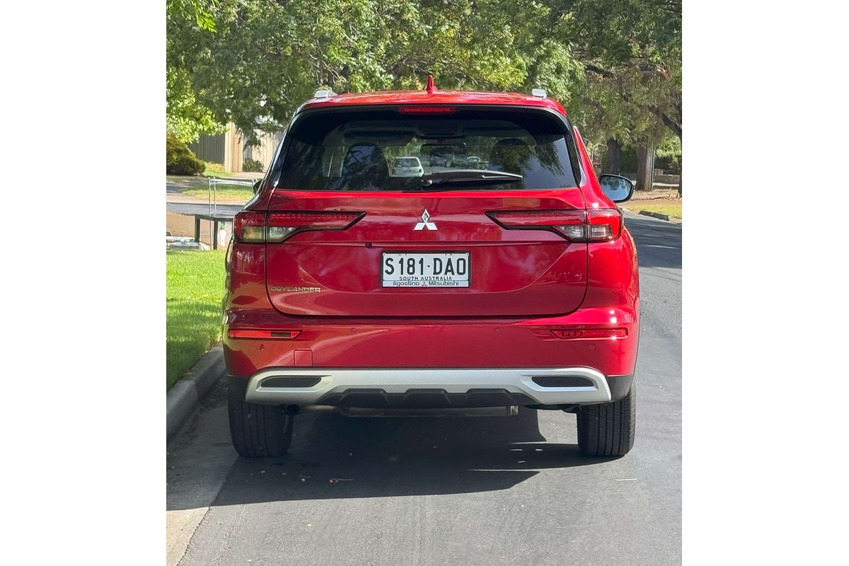 2022 Mitsubishi Outlander LS ZM