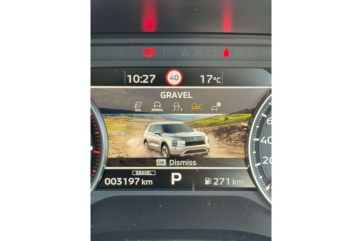 2022 Mitsubishi Outlander LS ZM