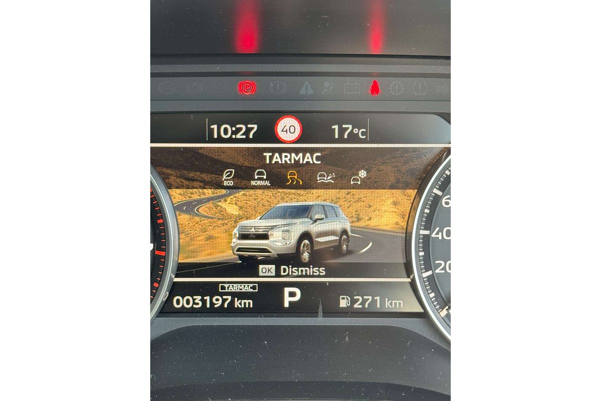2022 Mitsubishi Outlander LS ZM