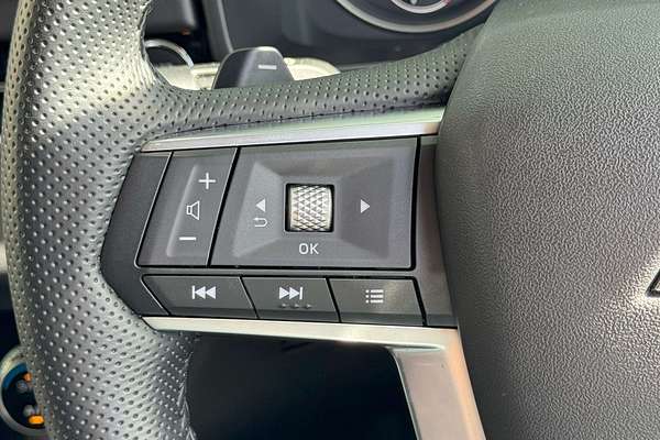 2022 Mitsubishi Outlander LS ZM