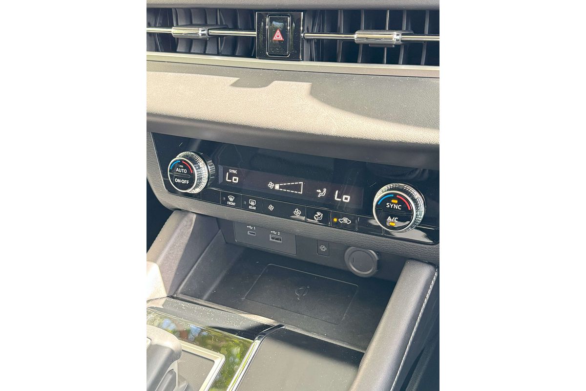2022 Mitsubishi Outlander LS ZM