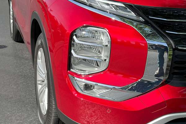 2022 Mitsubishi Outlander LS ZM