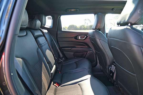 2022 Jeep Compass Night Eagle M6