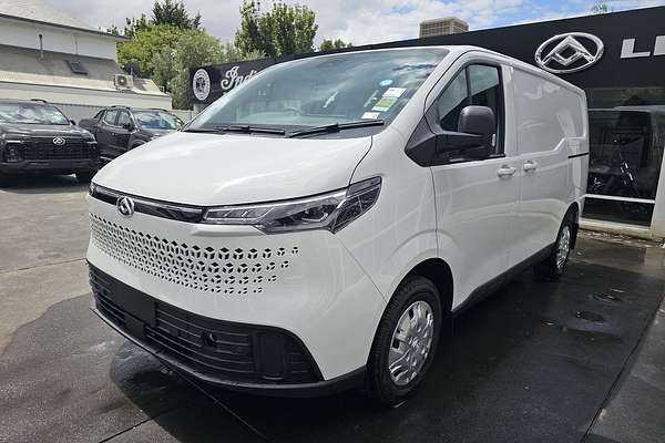 2024 LDV Deliver 7 SWB