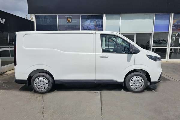 2024 LDV Deliver 7 SWB