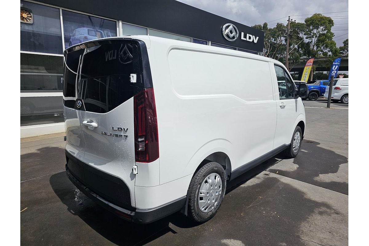 2024 LDV Deliver 7 SWB