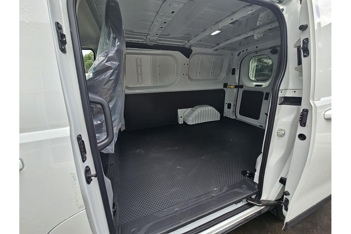 2024 LDV Deliver 7 SWB