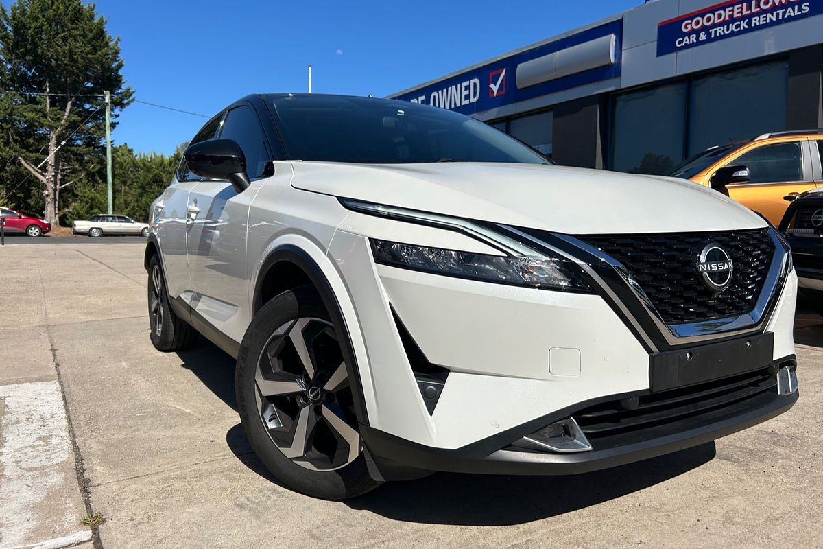 2022 Nissan QASHQAI ST+ J12