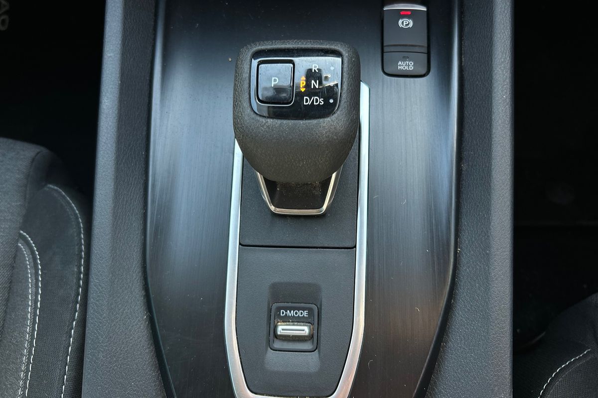 2022 Nissan QASHQAI ST+ J12