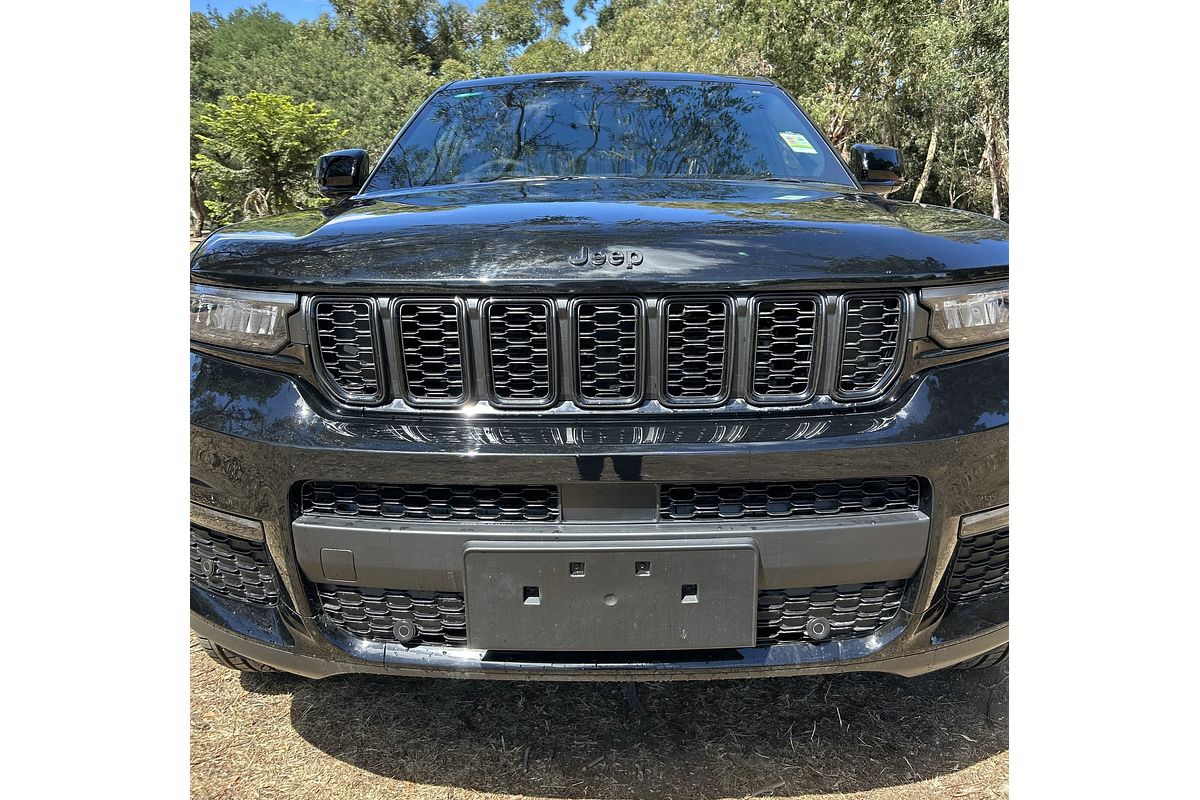 2023 Jeep Grand Cherokee Night Eagle WL