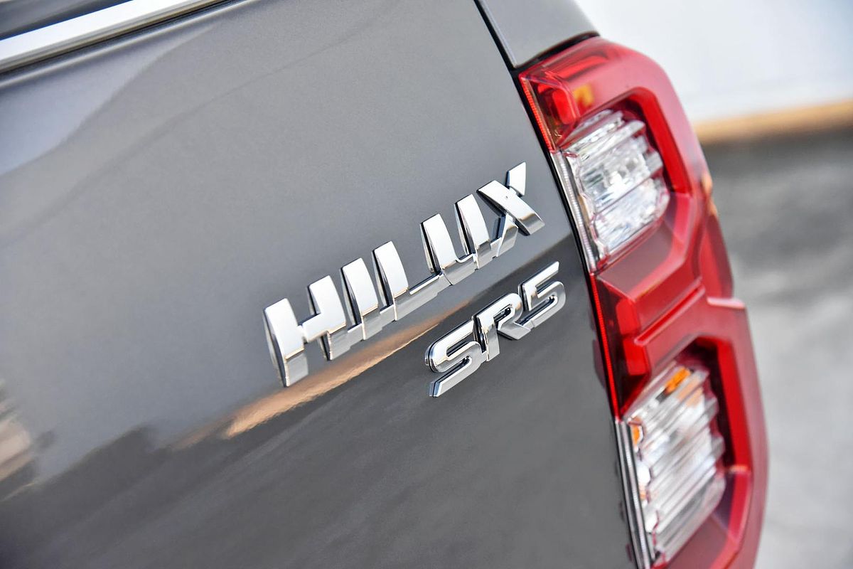 2021 Toyota Hilux SR5 GUN126R 4X4