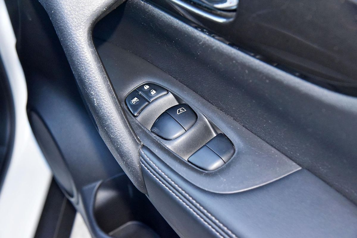 2020 Nissan X-TRAIL ST-L T32 Series II