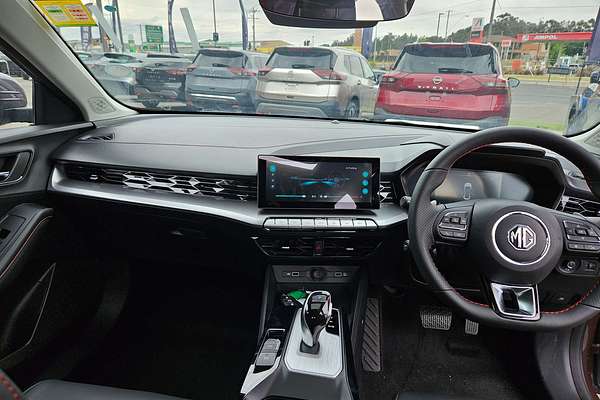 2024 MG MG5 Essence