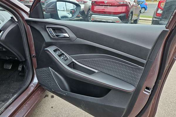2024 MG MG5 Essence