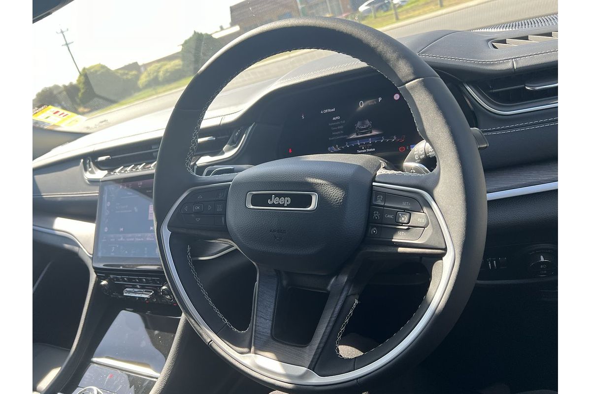 2023 Jeep Grand Cherokee Limited WL