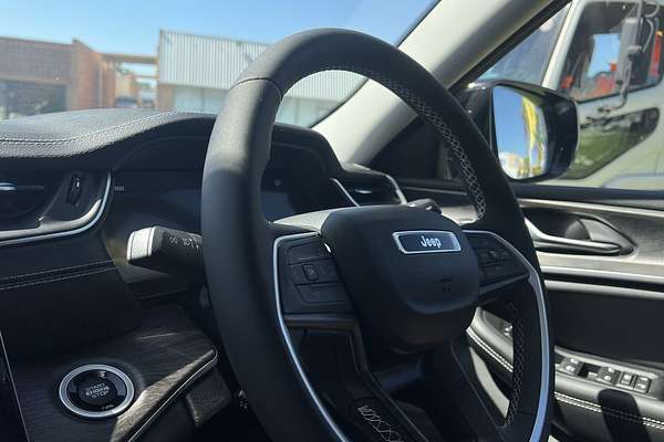 2023 Jeep Grand Cherokee Limited WL