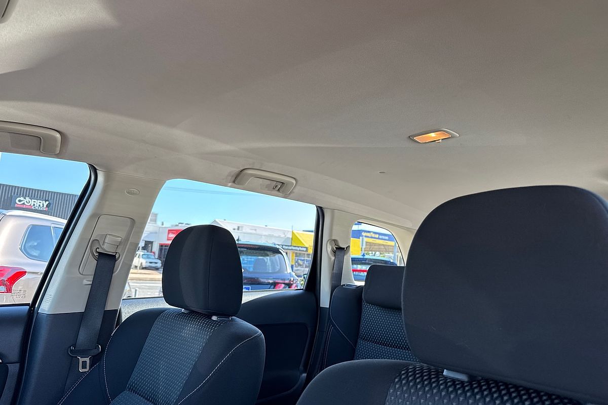 2019 Mitsubishi Outlander ES ZL