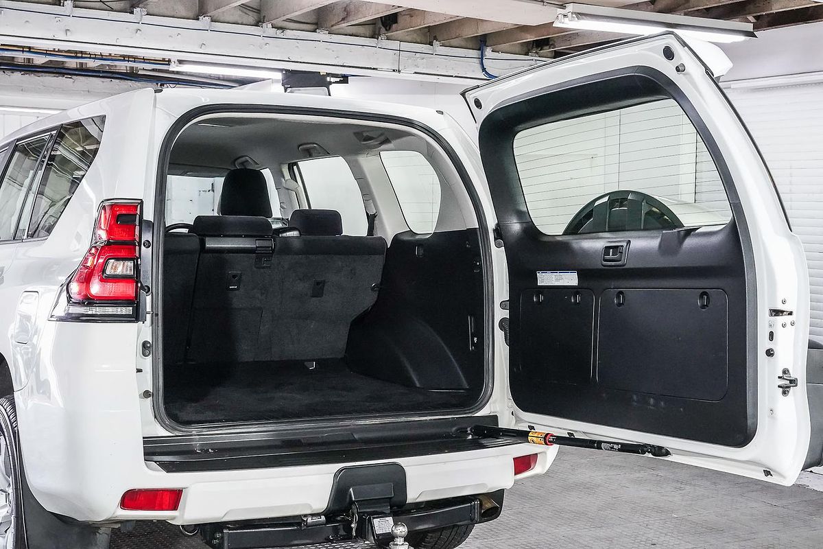2022 Toyota Landcruiser Prado GX GDJ150R
