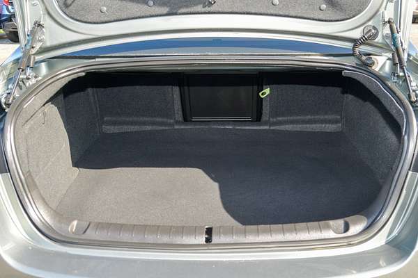 2013 Holden Calais V VF