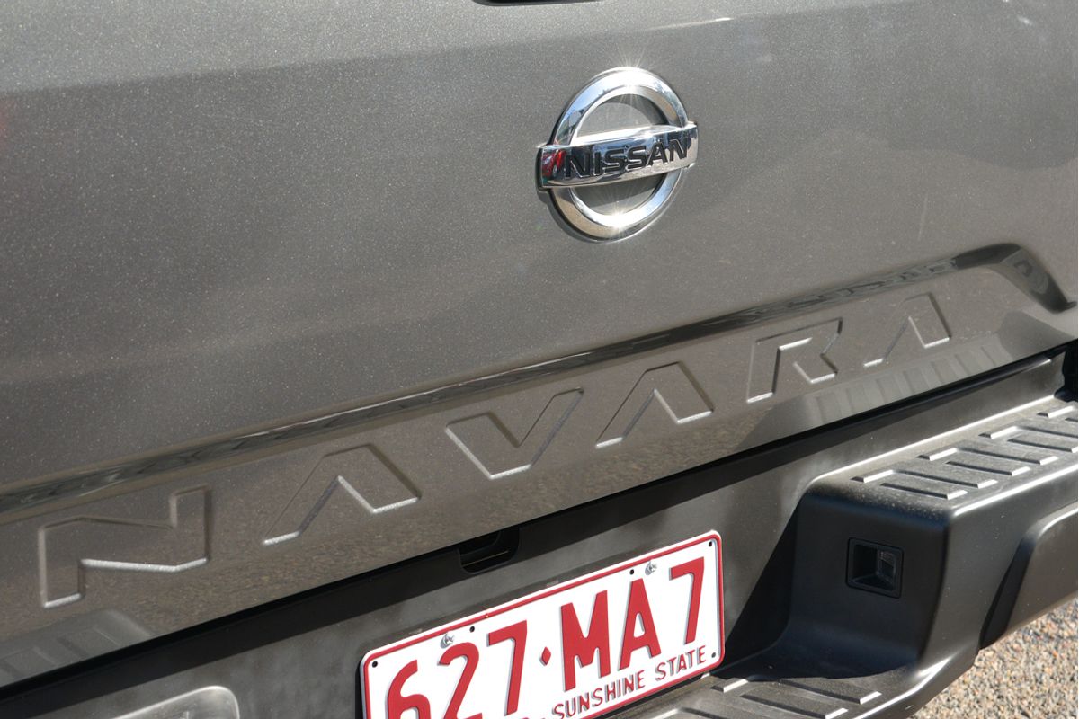 2021 Nissan Navara SL D23 Rear Wheel Drive