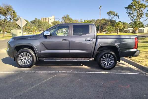 2024 Mitsubishi Triton GLS MV 4X4