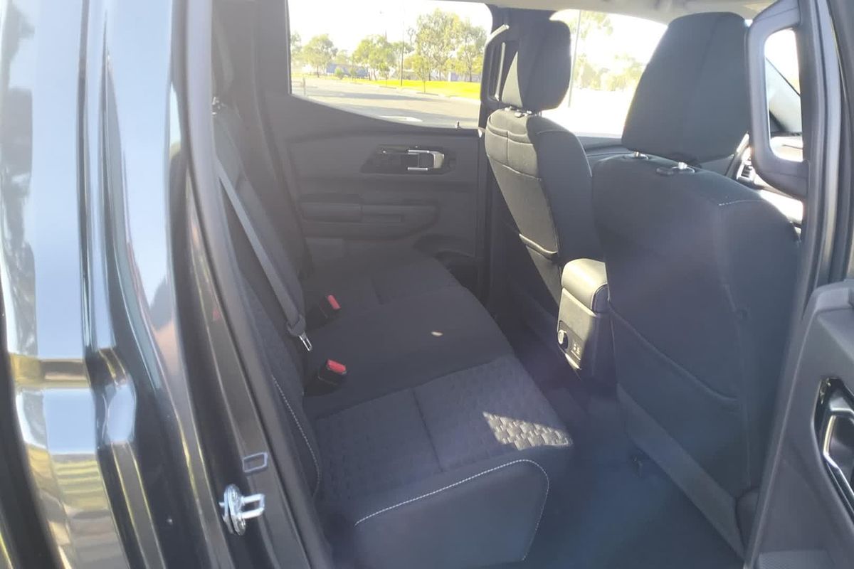 2024 Mitsubishi Triton GLS MV 4X4