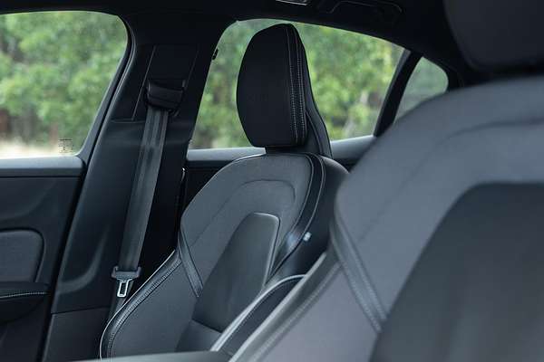 2020 Volvo S60 T5 R-Design