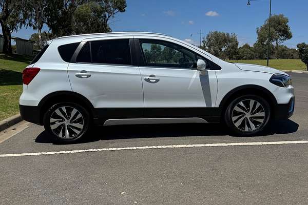 2021 Suzuki S-Cross Turbo JY