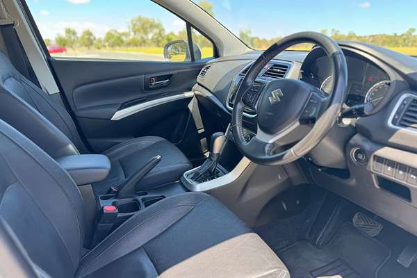 2021 Suzuki S-Cross Turbo JY