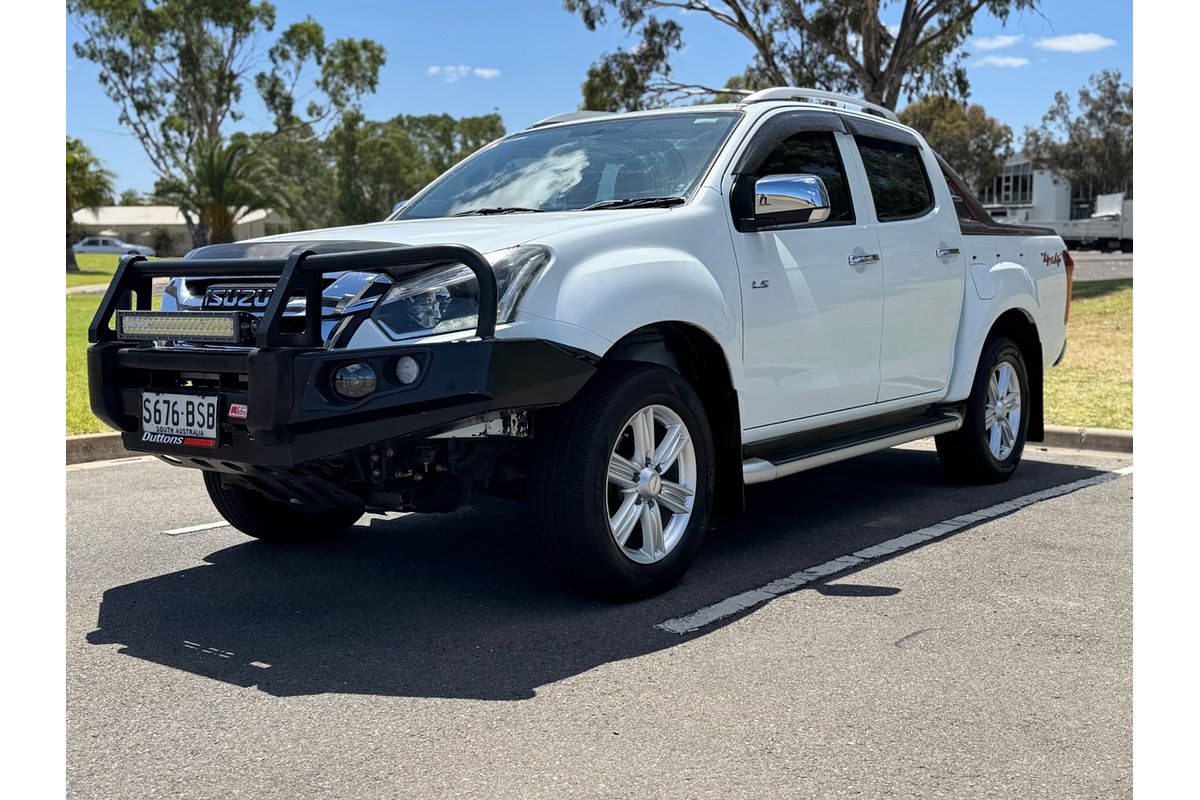 2017 Isuzu D-MAX LS-U  4X4