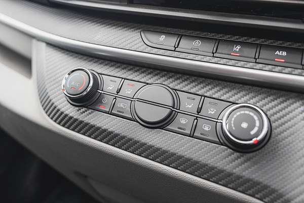 2023 LDV Deliver 9 LWB
