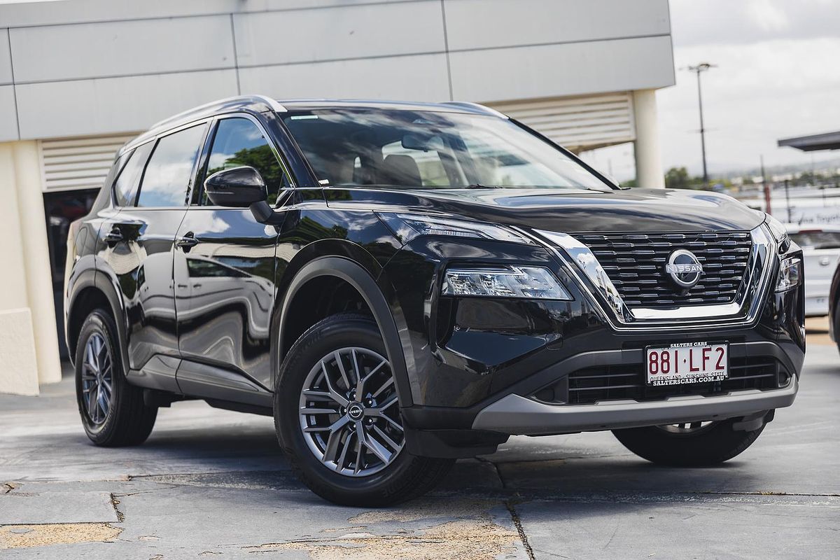 2024 Nissan X-TRAIL ST T33