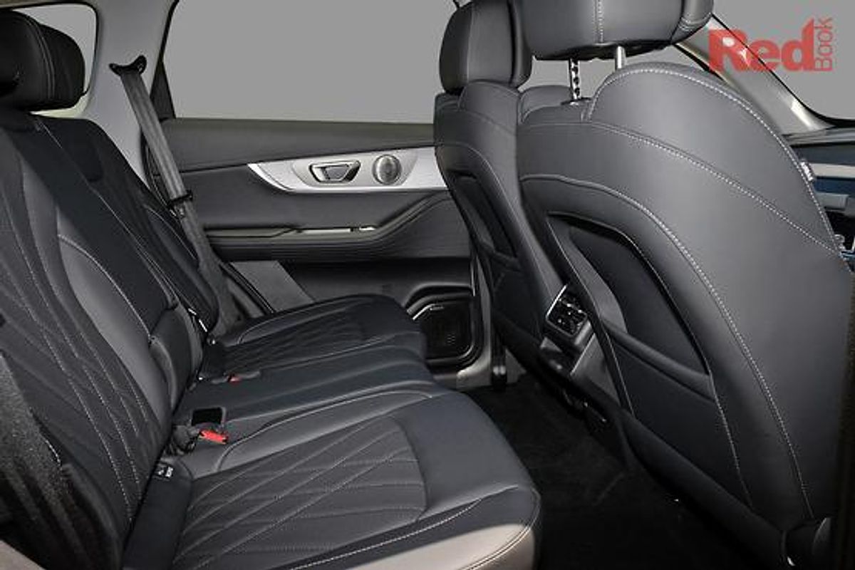 2025 Chery Tiggo 8 Pro Max Ultimate AWD T31