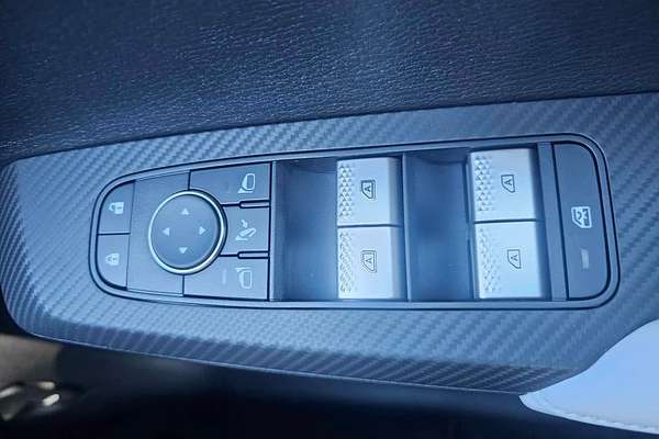2024 Mitsubishi Outlander PHEV Exceed ZM