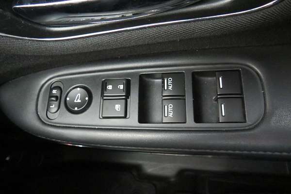 2015 Honda HR-V VTi-S