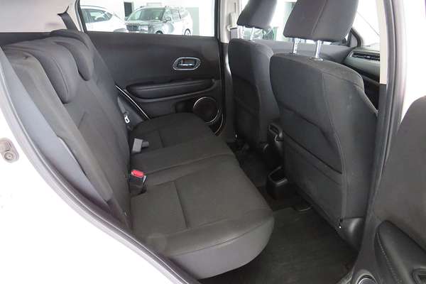 2015 Honda HR-V VTi-S