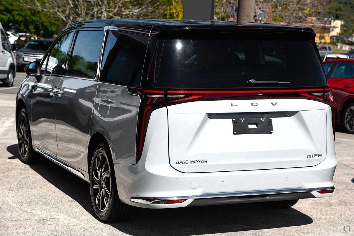 2024 LDV MIFA Luxe