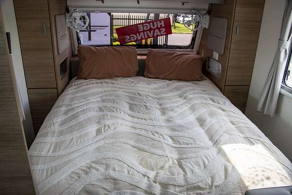 2025 Jayco SILVERLINE CARAVAN 22.68-5.OB.SL-MY25