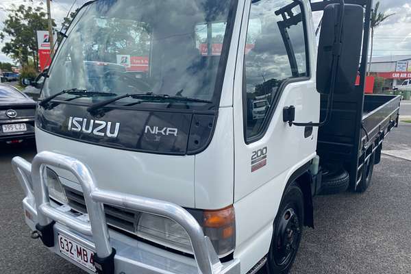 2005 Isuzu N Series NKR 200 4x2 SWB