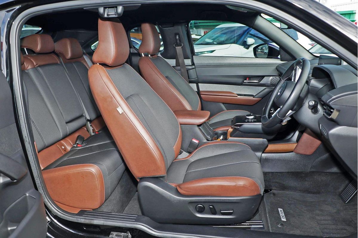 2023 Mazda MX-30 G20e Astina DR Series