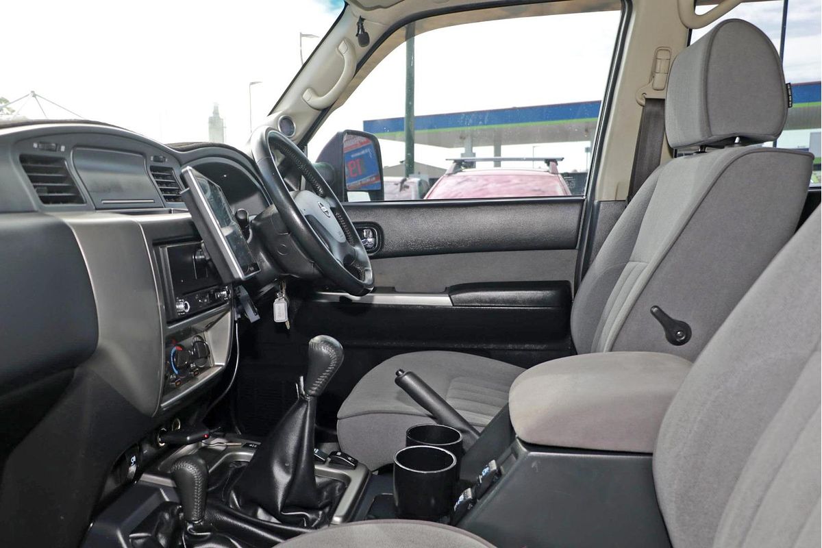 2016 Nissan Patrol Legend Edition Y61