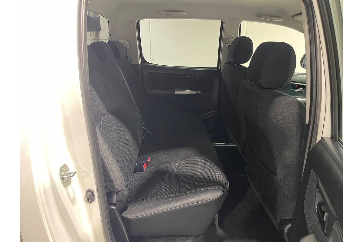 2013 Toyota Hilux SR5 KUN26R 4X4