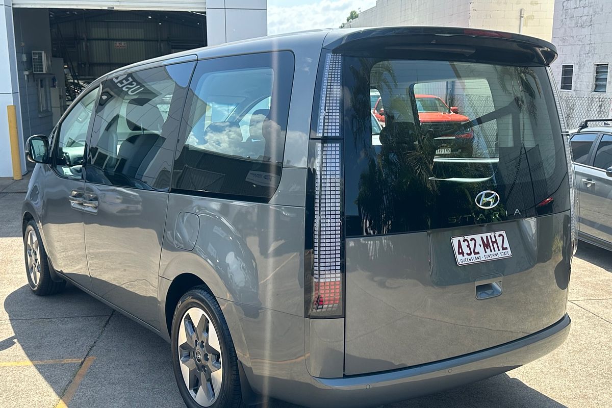 2022 Hyundai STARIA