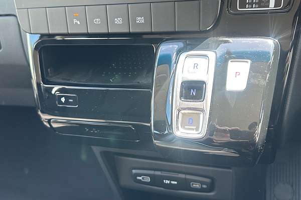 2022 Hyundai STARIA